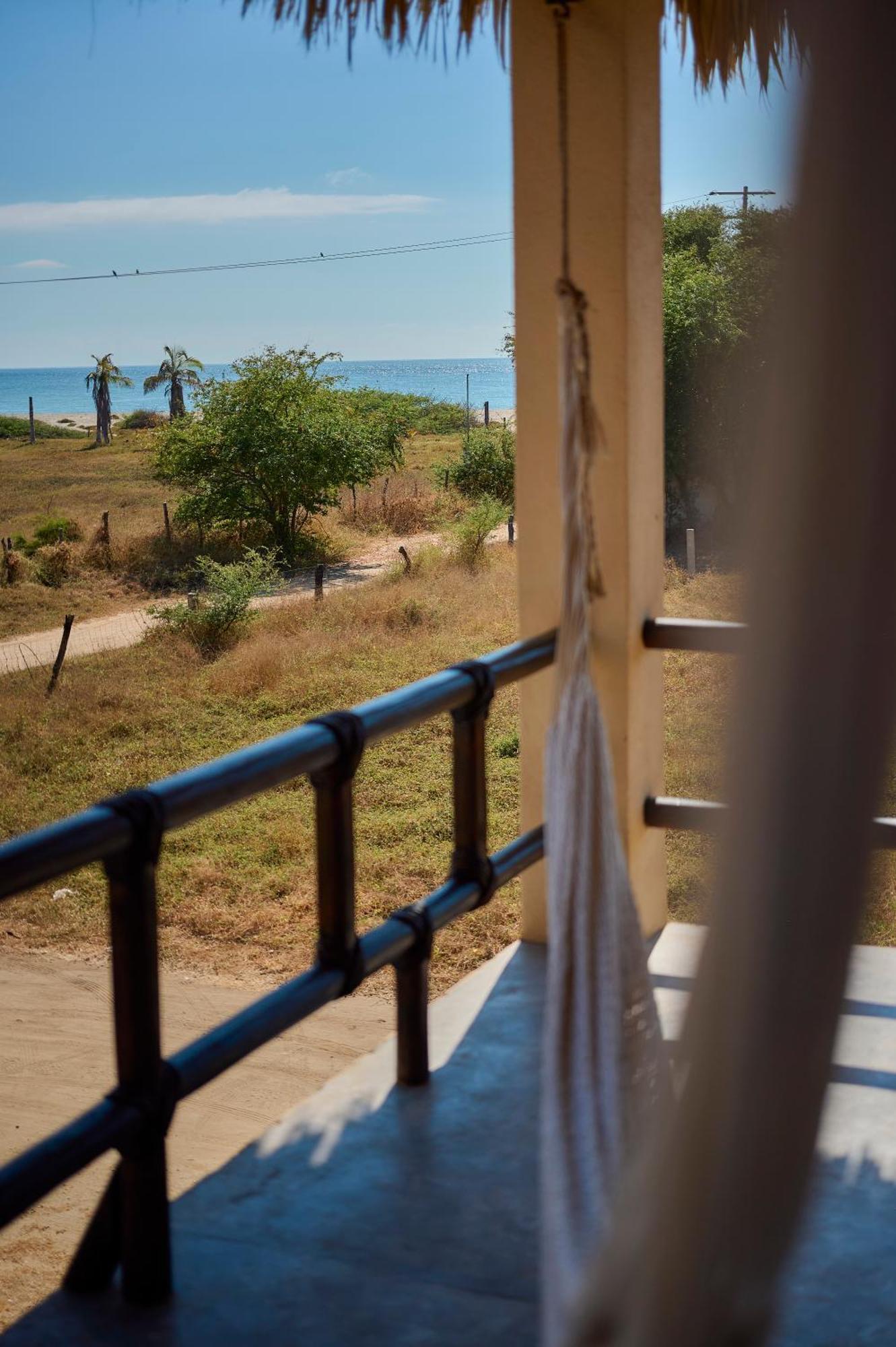 Lya Beach House Santa Maria Colotepec Екстер'єр фото